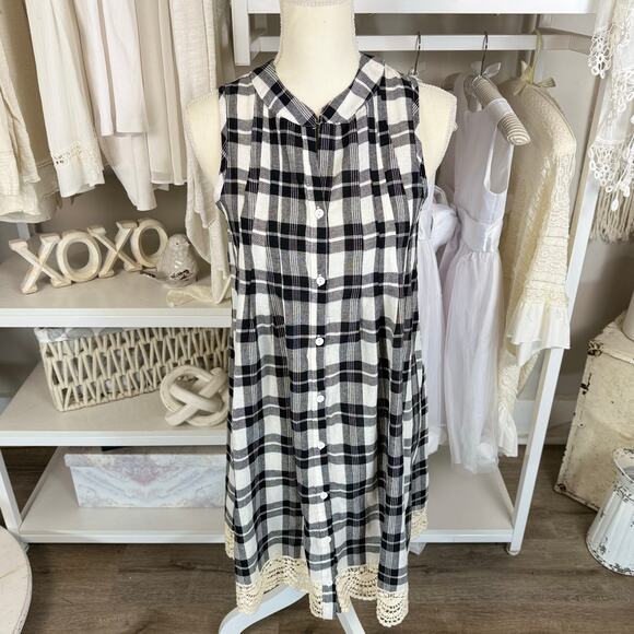 She + Sky Dresses & Skirts - She & Sky sz. Small black & white plaid sleeveless button up shirt dress #3909